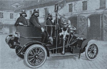 Automobil wrocławskiej straży pożarnej w 1908 r.