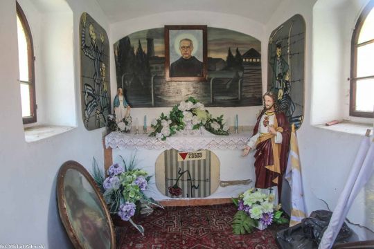 Św. Maksymilian Kolbe, Niemil, murowana kapliczka domkowa