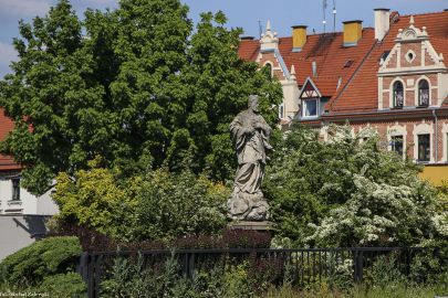 12. Legnica; kopia figury św. Franciszka Ksawerego nad Kwisą