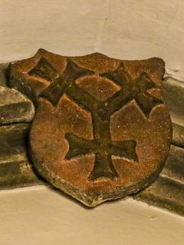 Herb (Hausmarke - znak domu, gmerk) na sklepieniu Izby Seniora Rady we wrocławskim Ratuszu ( 1484-1485) reprezentujący ławnika Hieronimusa Meisnera