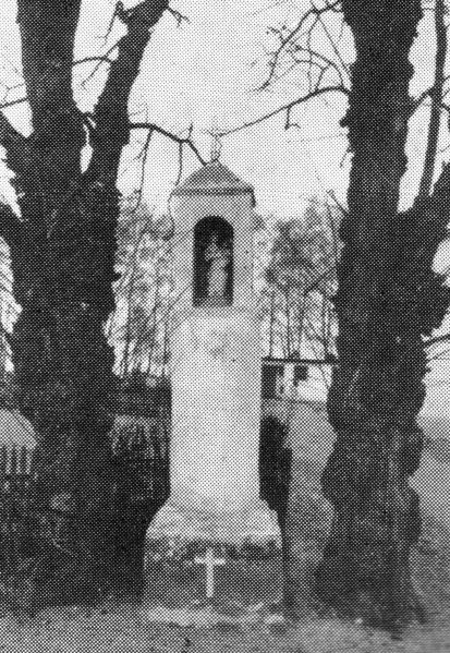 Plik:Ślubowo, kapliczka, kzs.jpeg