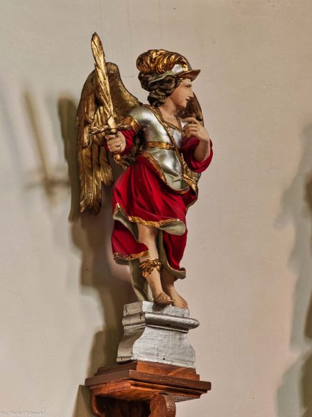 Plik:Głuszyna Archanioł MIchał.jpg