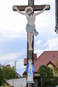 Nysa; Chrystus z blachy i Matka Boska Bolesna