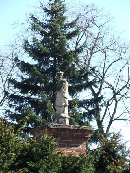 Plik:Kościelec Kujawski Nepomucen d.jpg
