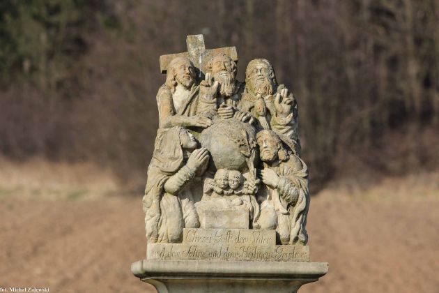 Pomnik Trójcy Świętej w Szalejowie Dolnym