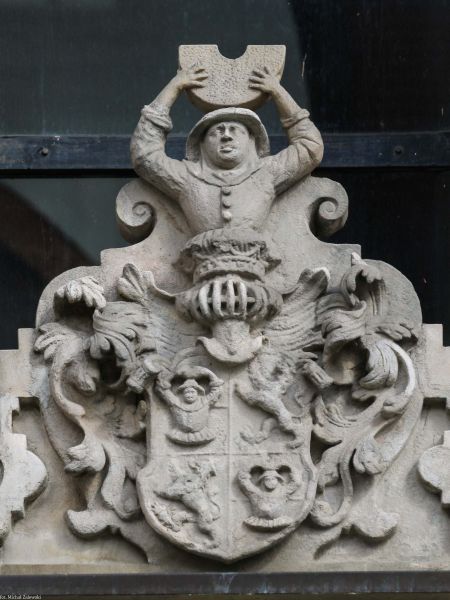 Plik:Müller portal 1580.jpg