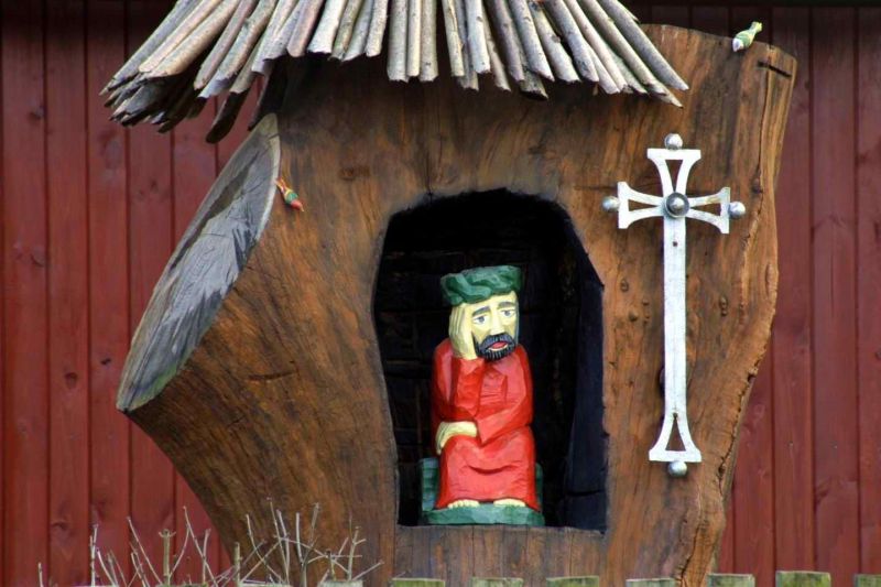 Plik:Rząśnik chrystus frasobliwy.jpeg