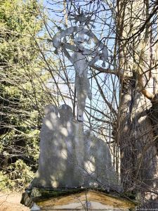 Wieszkowice (Pławna Górna), Lubomierz; Grupa Ukrzyżowania, rok 187?