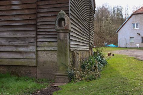 Kamienna kapliczka, Pławna Dolna