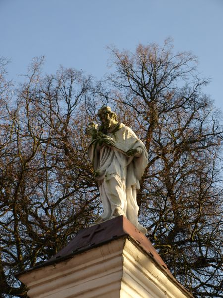 Plik:Łabiszyn Nepomucen d.JPEG