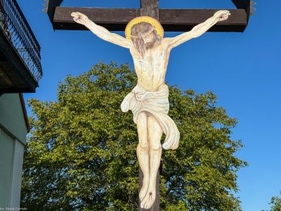 Sobótka Strzeblów; postać na krzyżu z poprzedniego zdjęcia w r. 2025