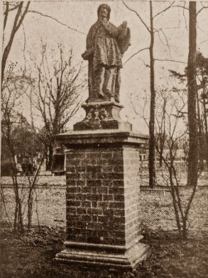 Figura św. Jana Nepomucena przy Fürstenstrasse, ok. 1730 (fot.1927)