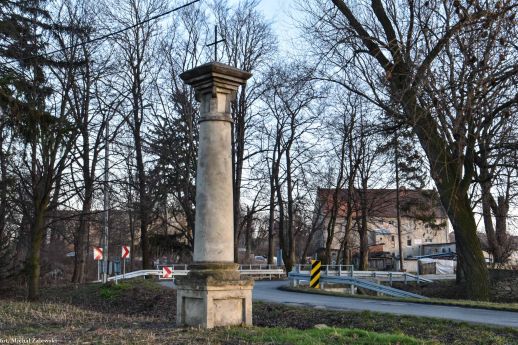 Kolumna morowa z 1634 r. w Prusach koło Strzelina