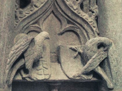 Sakramentarium Tauchena w farze elżbietańskiej; na tarczy z lewej znak identyfikowany z gmerkiem Josta Tauchena[2]