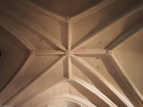 Pętnastowieczne sklepienie pod Chórem Królewskim
