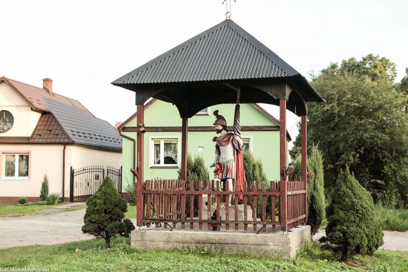 Plik:Nowe Brzesko brogowa.jpg