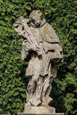 Św. Jan Nepomucen, 1723; Izbicko (fot. 2018)