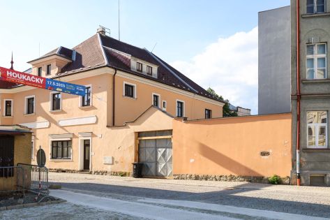 4. Plana, Dukelských Hrdinů 58