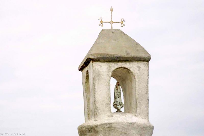 Plik:Batogowo kapliczka.jpg