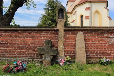 kapliczka pokutna i krzyże pokutne, Pełcznica