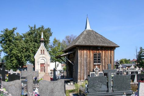 5. Kaplica z zewnątrz