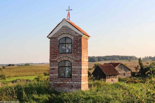 Warmia, kapliczka przydrożna