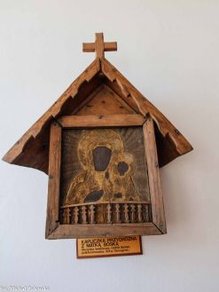 Kapliczka skrzynkowa, Tarnogród