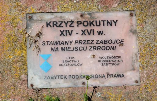 Tabliczka informująca o krzyżu pokutnym