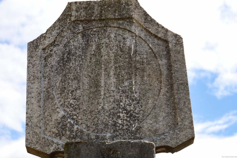 Plik:Wojsław kapliczka c.jpg