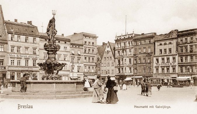 Fontanna Neptuna na Placu Nowy Targ, 1732 (fot. ok. 1900)