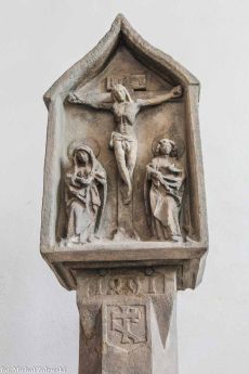 Głowica kapliczki Dompniga