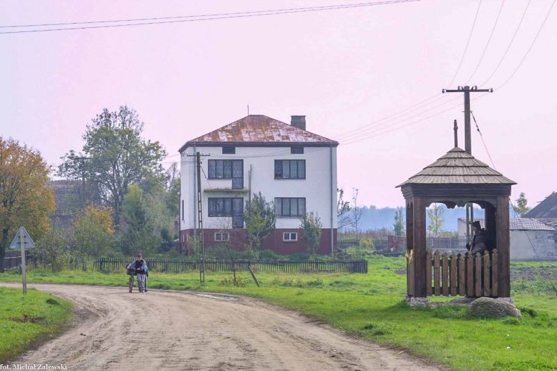 Plik:Tarnowo brogowa a.jpg