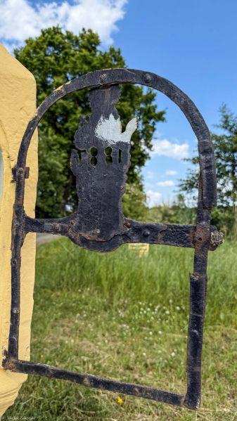 Plik:Żuków kapliczka 2025 d.jpg