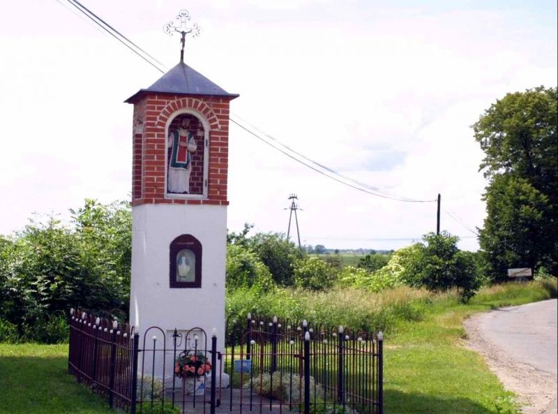 Plik:Dobrojewo, kapliczka, św. Walenty.jpeg