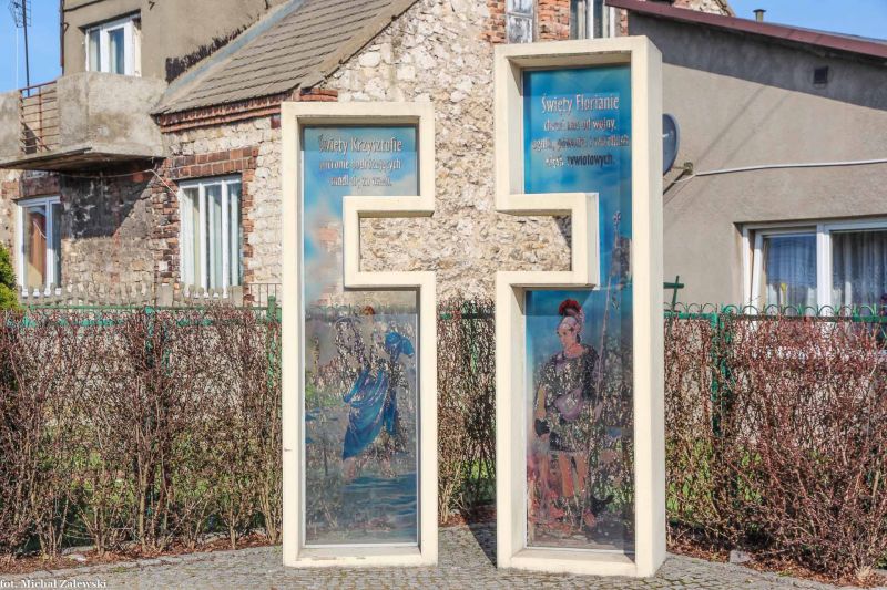 Plik:Mirów Częstochowa.jpg