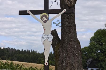 Karłów, Radków; poprzedni krzyż w 2026 r.