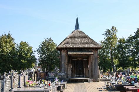 6. Kaplica z zewnątrz