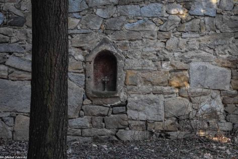 Głowica kapliczki pokutnej w Mściwojowie