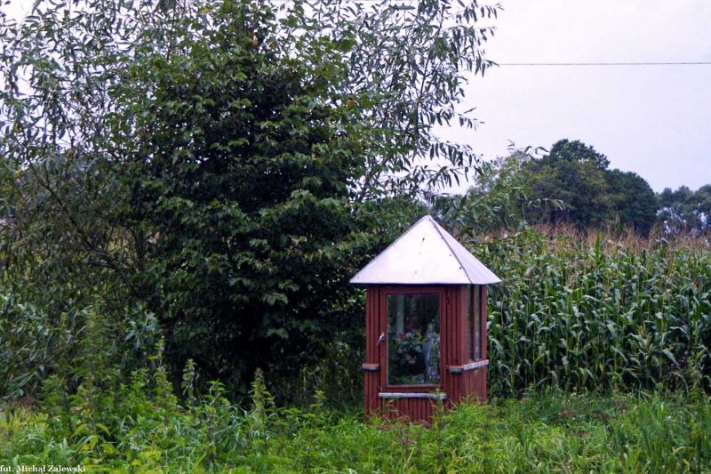 Plik:Golanka kapliczka.jpeg