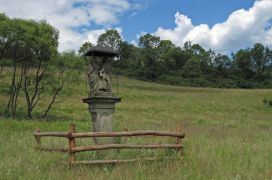 Kapliczka przydrożna w Nieznajowej